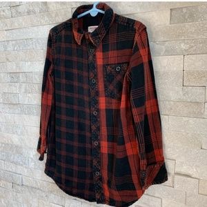 Little Kids Black & Red Grunge Button Down Flannel